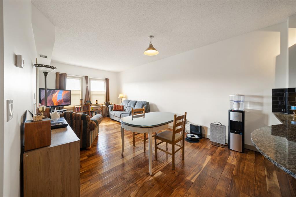 Listing A2044554 - Large Photo # 3