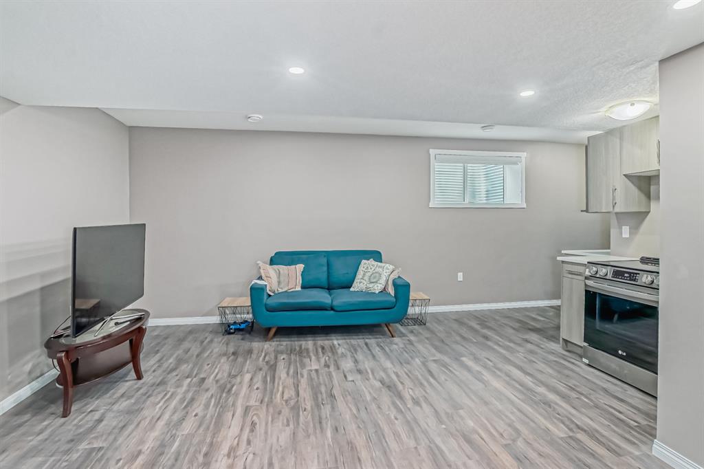 Listing A2044632 - Large Photo # 36