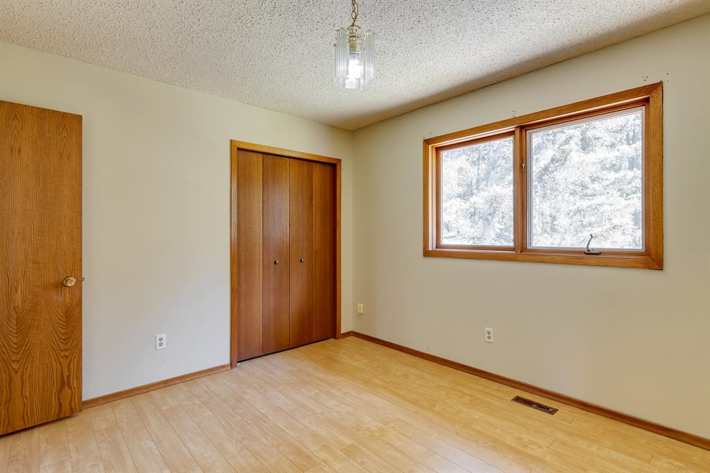 Listing A2044908 - Large Photo # 25