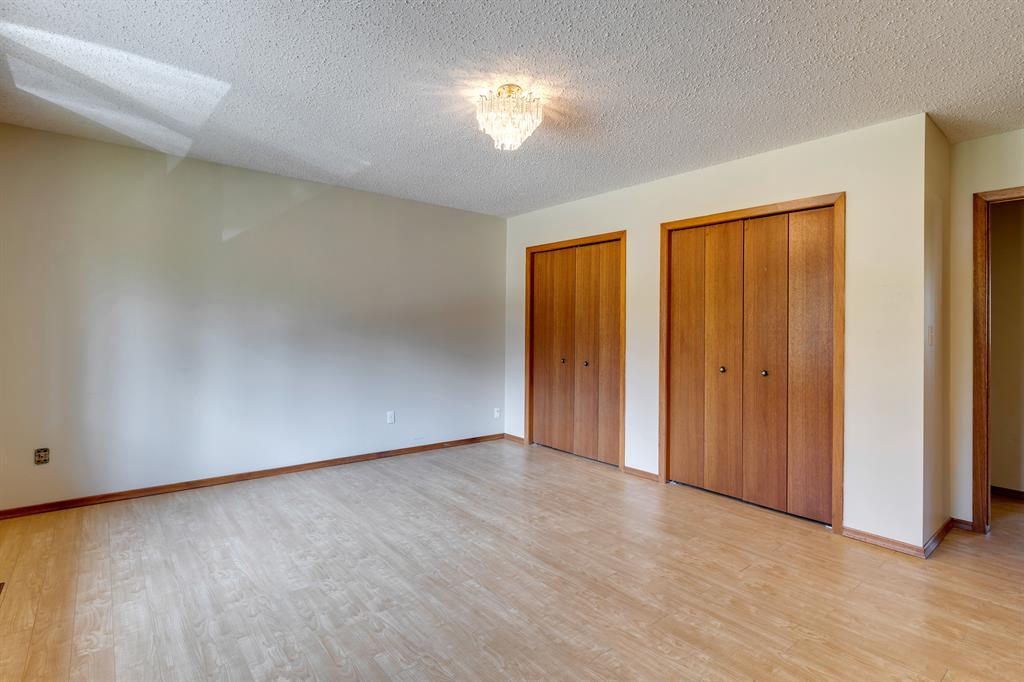 Listing A2044908 - Large Photo # 32