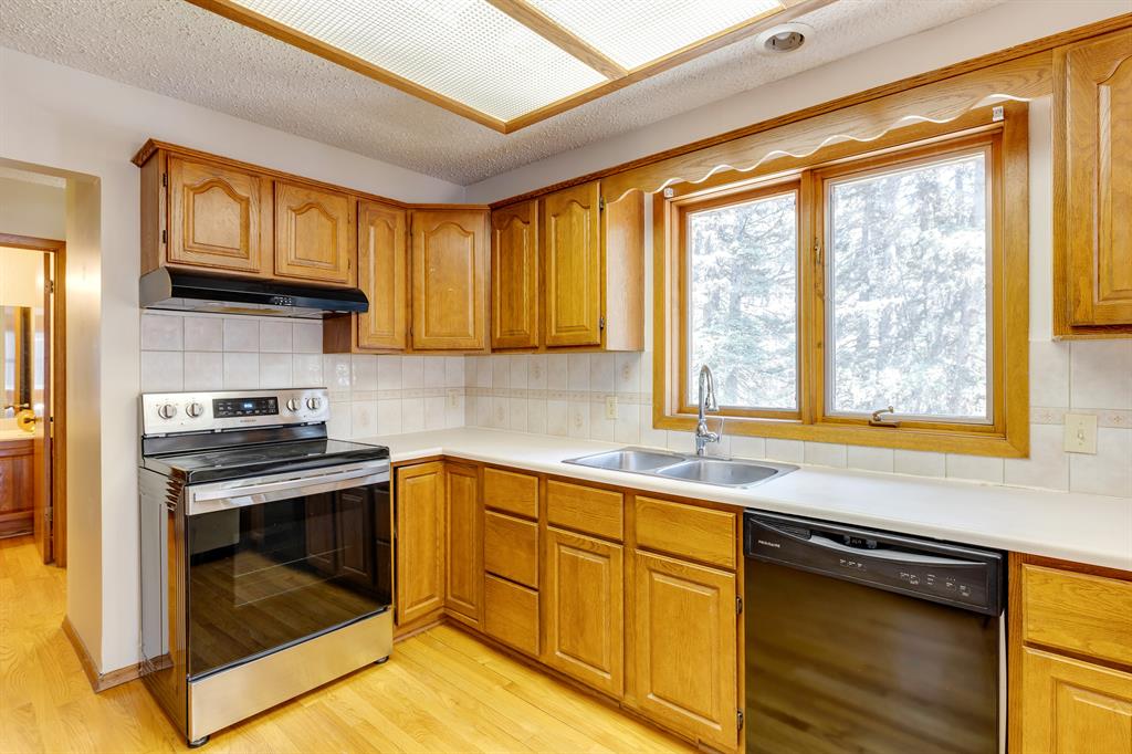 Listing A2044908 - Large Photo # 18