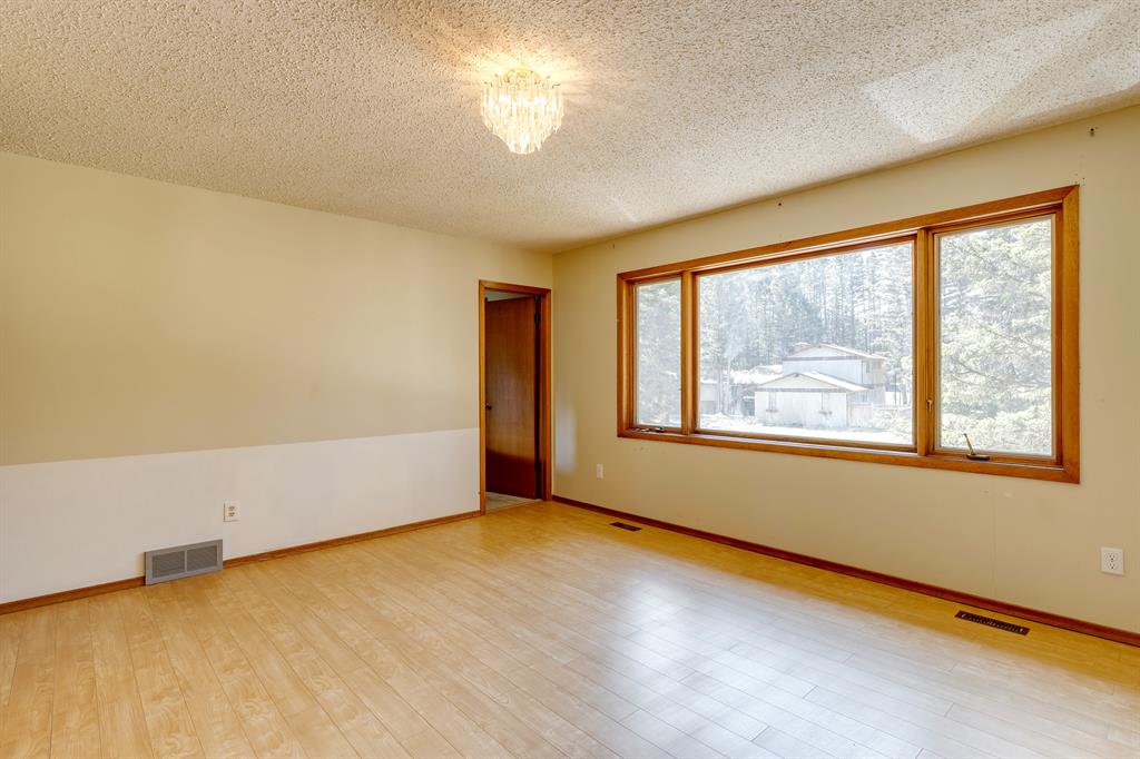 Listing A2044908 - Large Photo # 30
