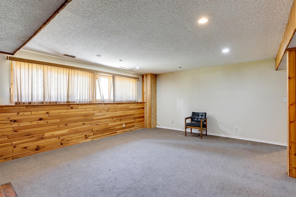 Listing A2044908 - Large Photo # 40