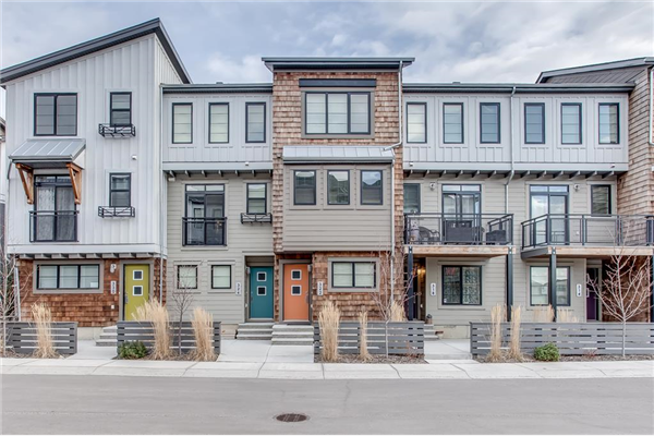 322 Walden Circle SE, Calgary