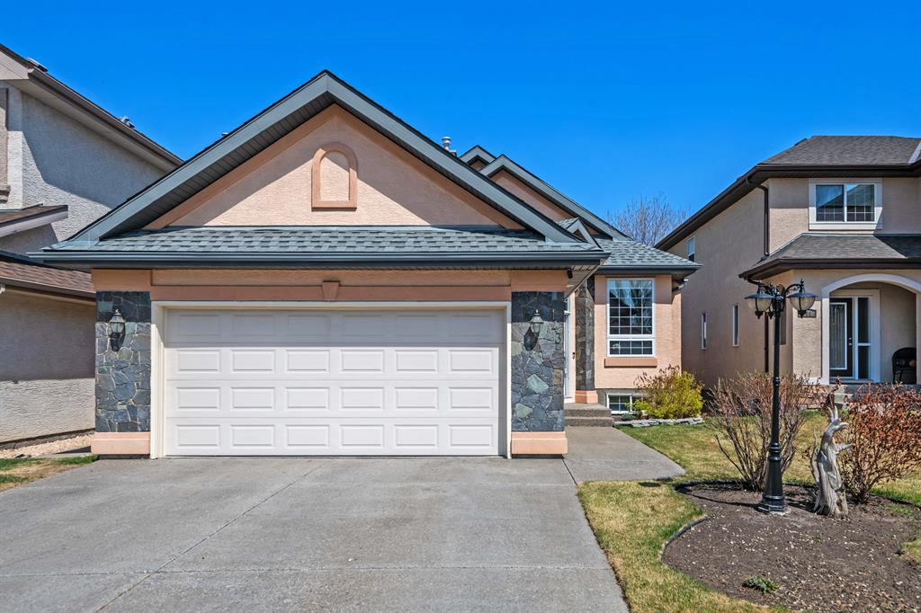 Listing A2045433 - Large Photo # 1
