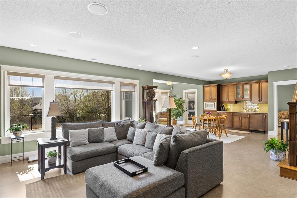 Listing A2045876 - Large Photo # 37