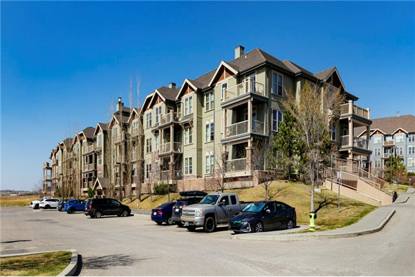 205 Sunset Drive, Cochrane