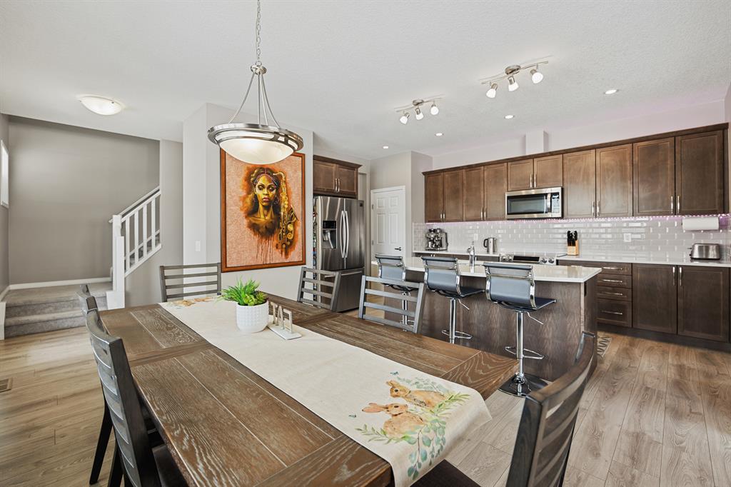 Listing A2045891 - Large Photo # 3