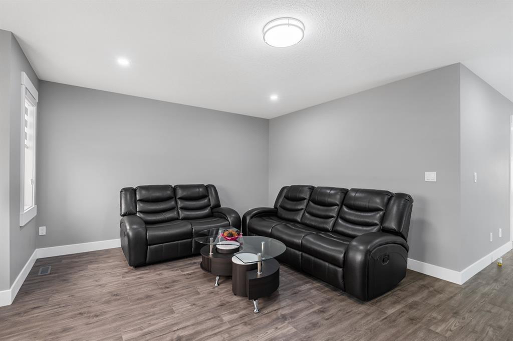 Listing A2046336 - Large Photo # 18