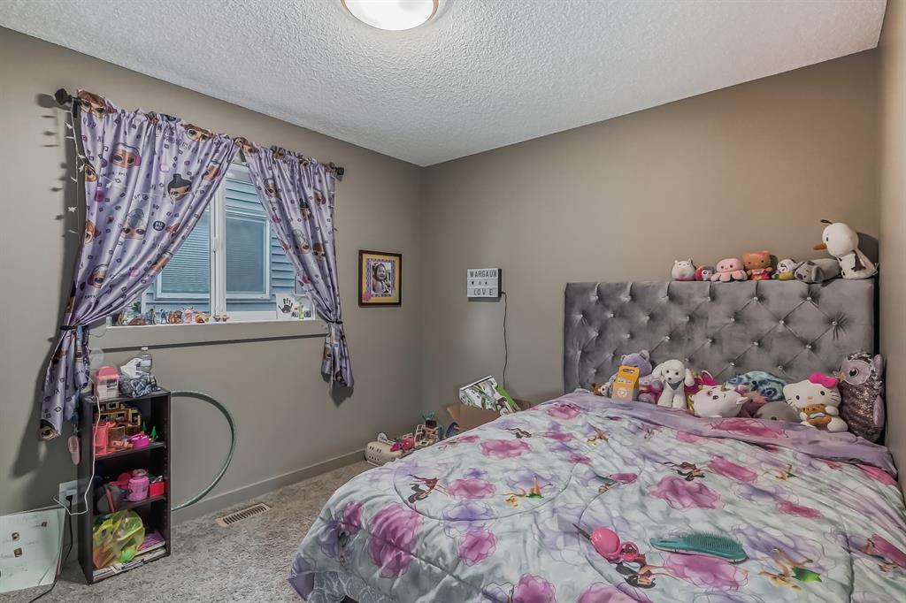 Listing A2046438 - Large Photo # 28