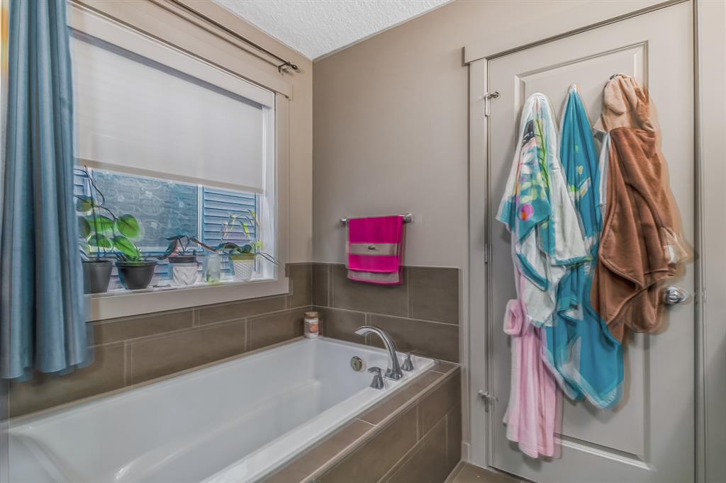 Listing A2046438 - Large Photo # 24