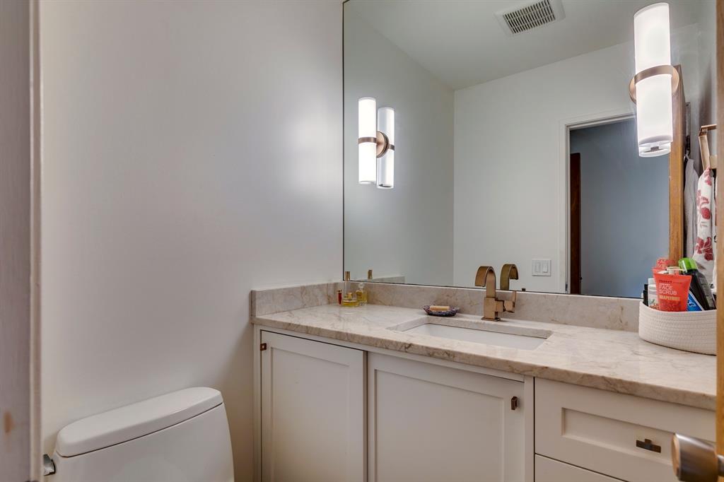 Listing A2046799 - Large Photo # 14