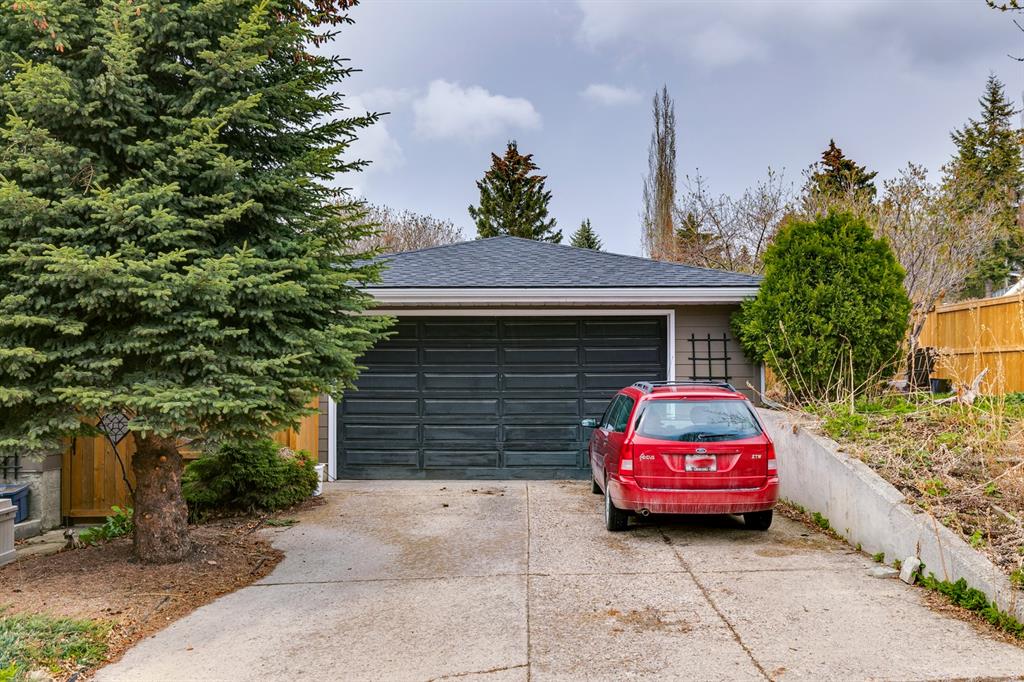 Listing A2046799 - Large Photo # 35
