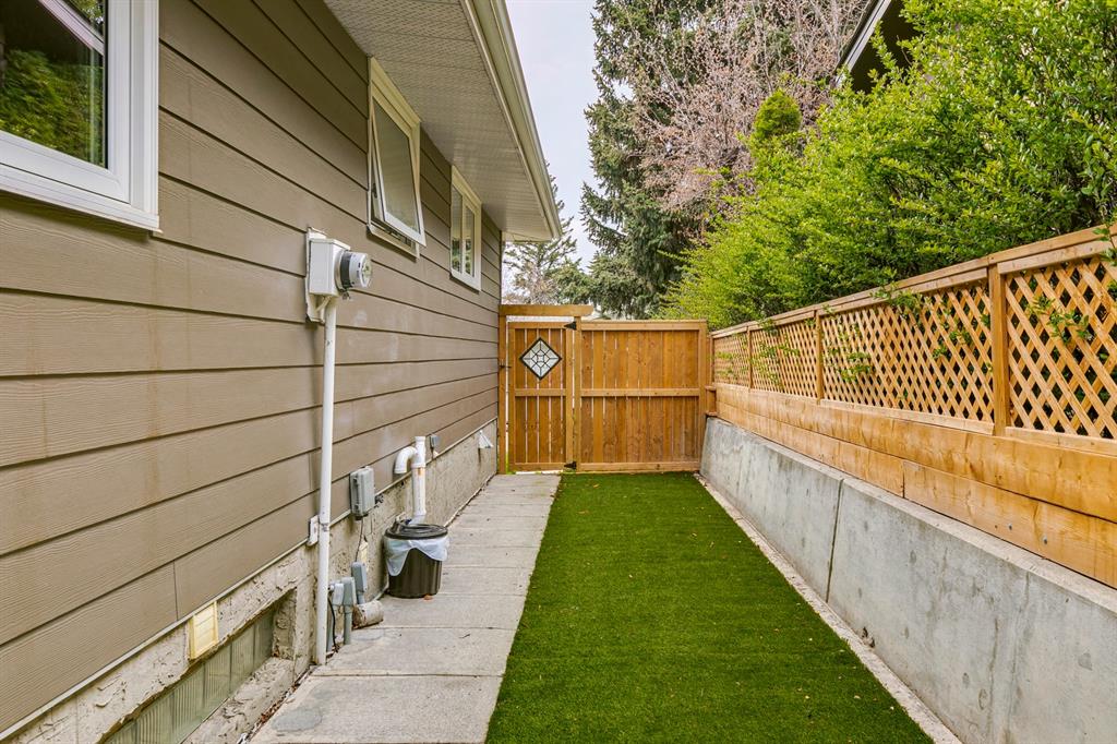 Listing A2046799 - Large Photo # 31