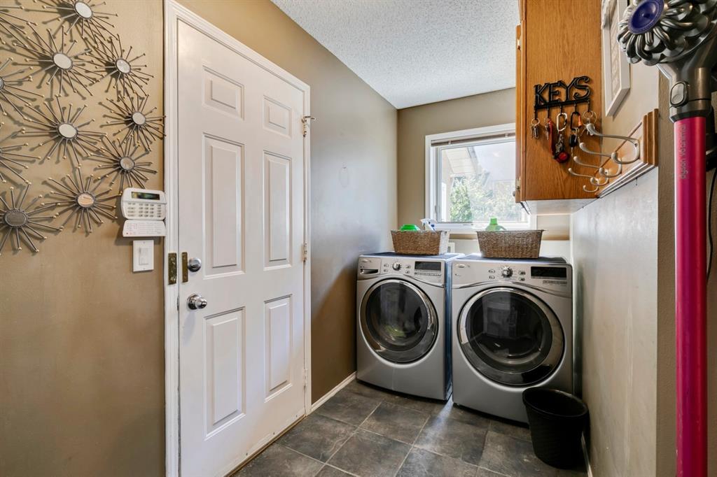 Listing A2046889 - Large Photo # 10
