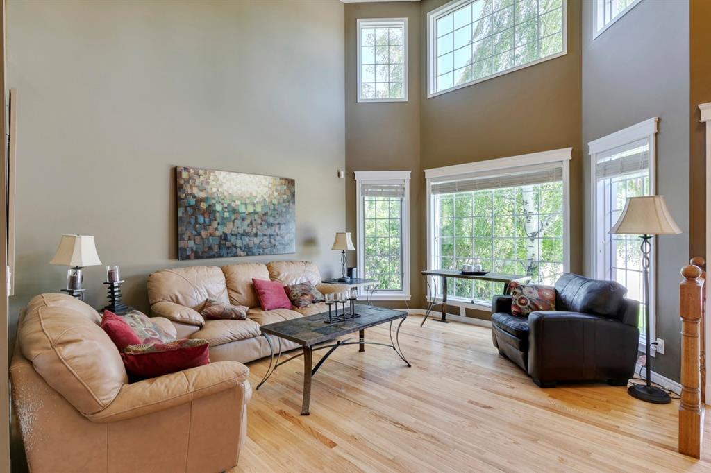 Listing A2046889 - Large Photo # 4