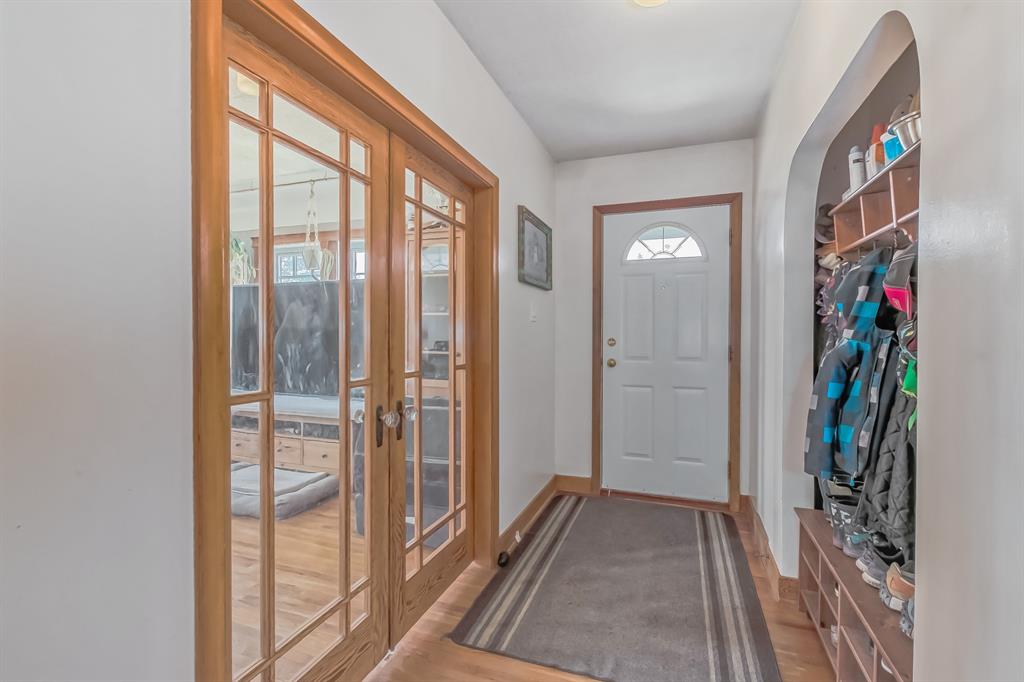 Listing A2047088 - Large Photo # 2