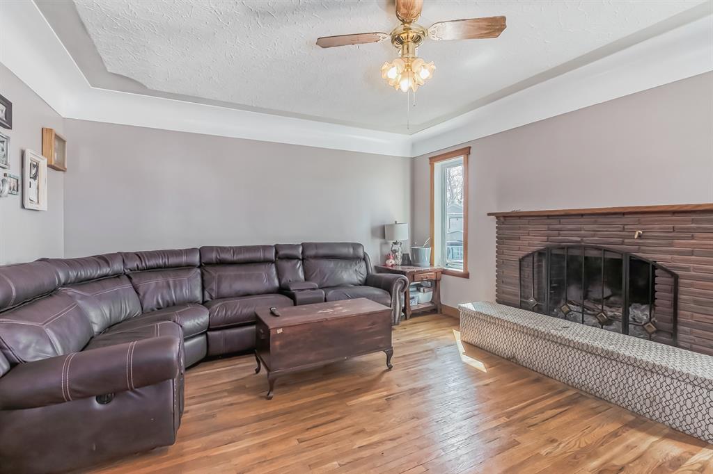 Listing A2047088 - Large Photo # 10
