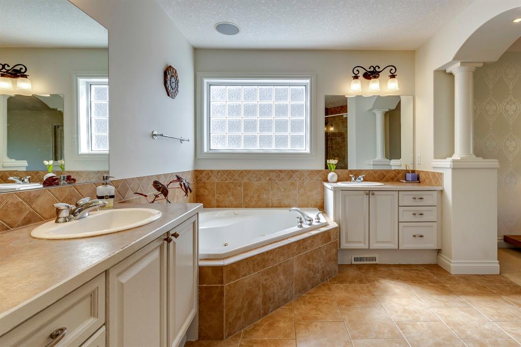 Listing A2047134 - Large Photo # 32