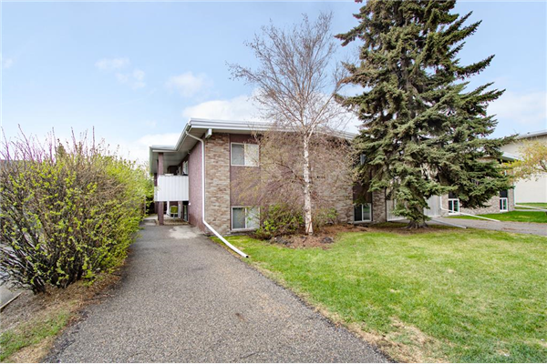 605 67 Avenue SW, Calgary