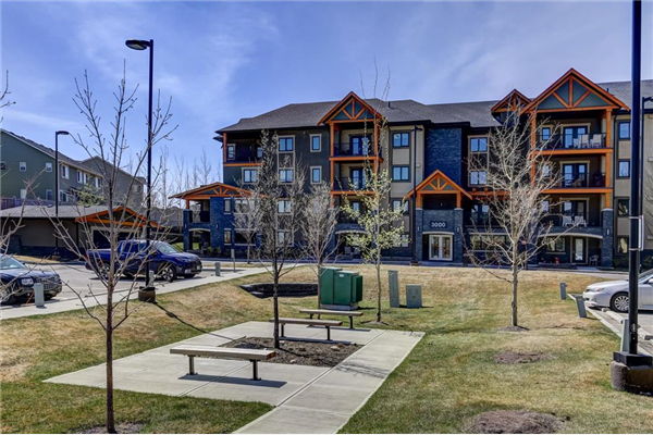 402 Kincora Glen Road NW, Calgary