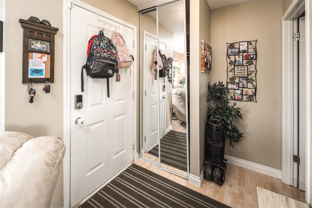 Listing A2047402 - Large Photo # 3