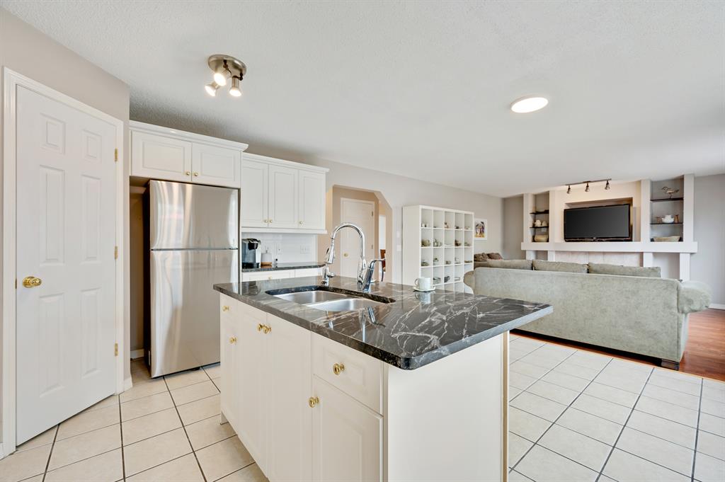 Listing A2047413 - Large Photo # 34