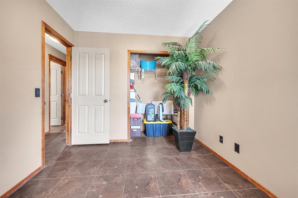 Listing A2047423 - Large Photo # 27