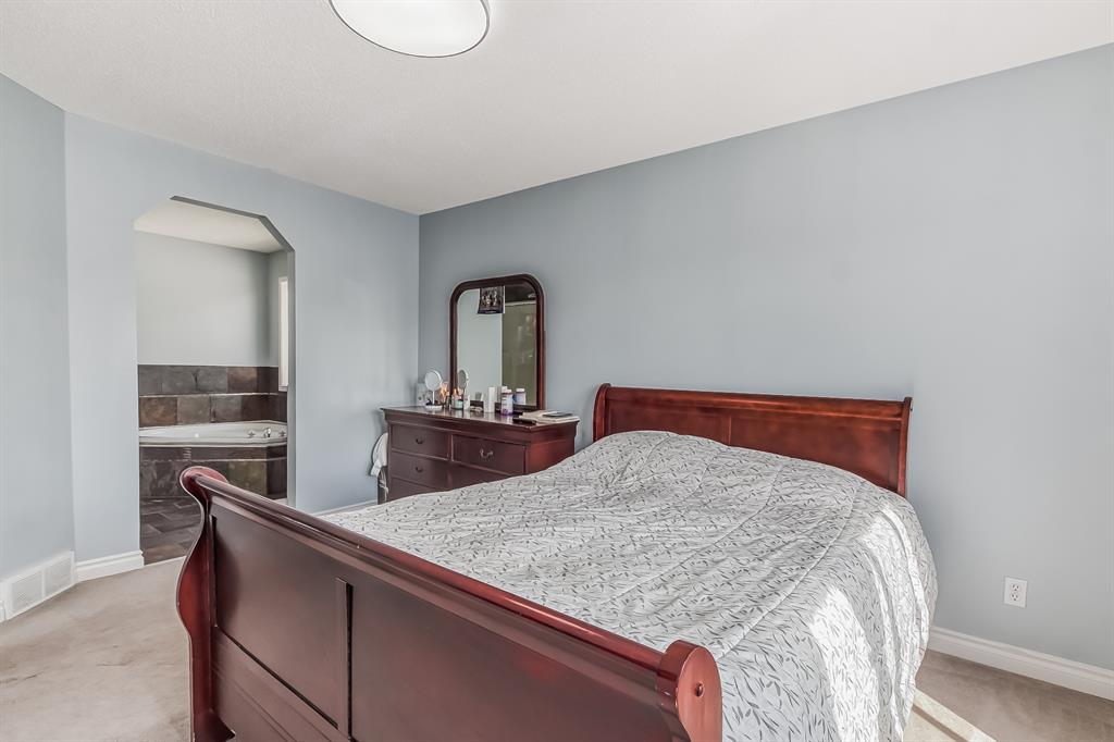Listing A2047711 - Large Photo # 18