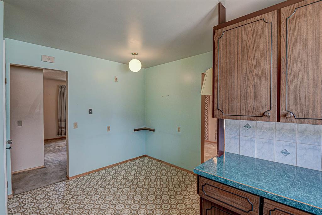 Listing A2047768 - Large Photo # 11