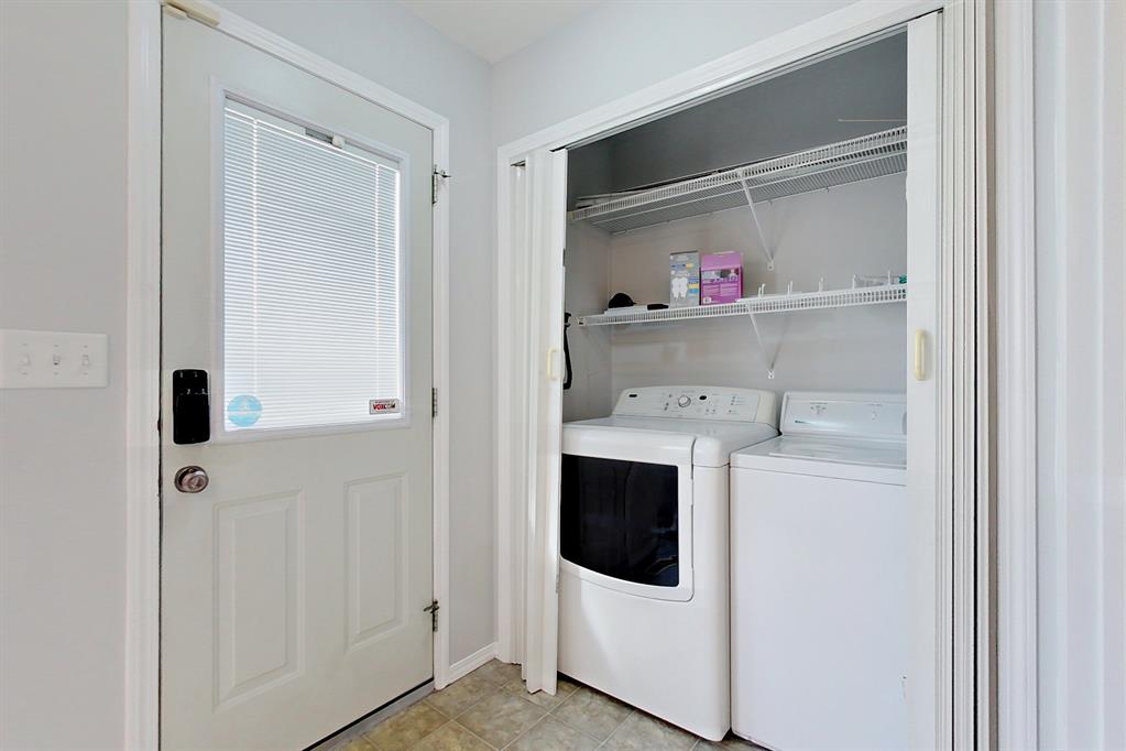 Listing A2047889 - Large Photo # 4