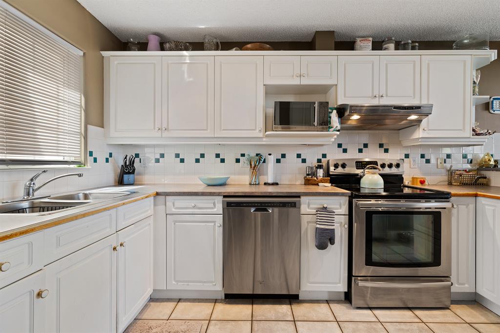 Listing A2048084 - Large Photo # 17