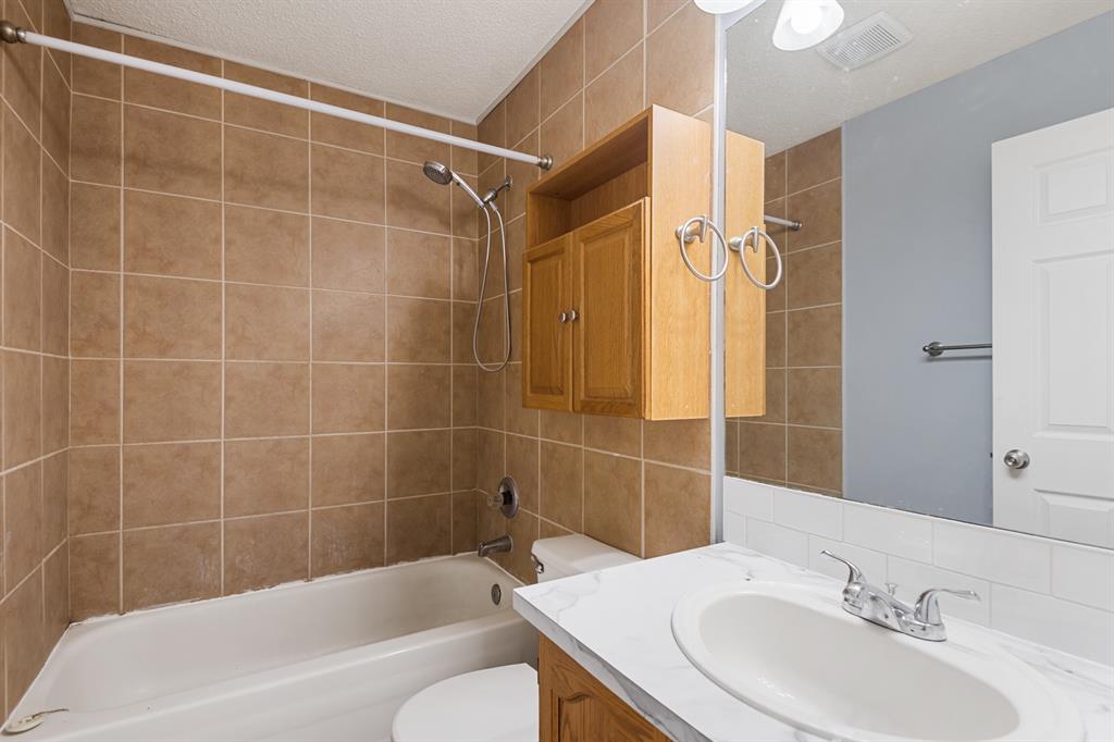 Listing A2048256 - Large Photo # 17