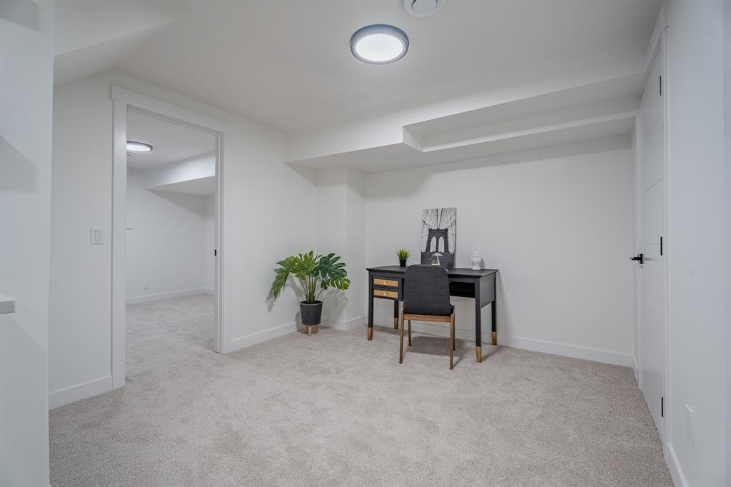 Listing A2048316 - Large Photo # 31