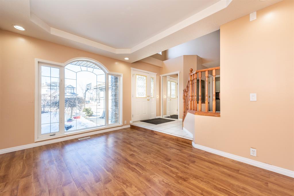 Listing A2048433 - Large Photo # 5