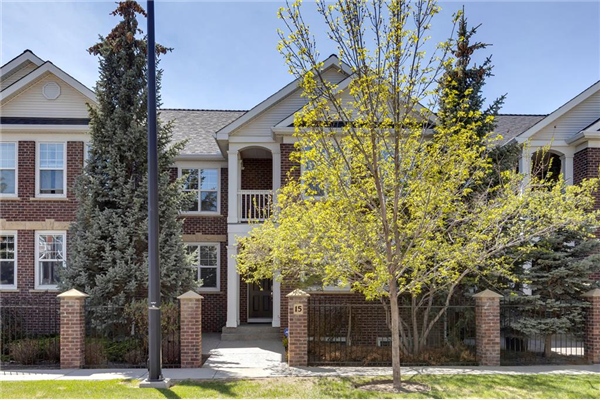 10 St Julien Drive SW, Calgary