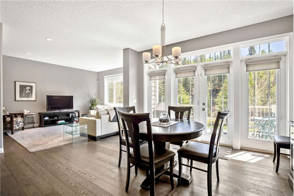 21 Riviera Way, Cochrane