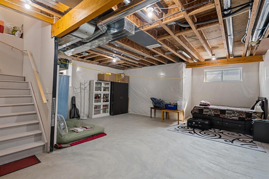 Listing A2049079 - Large Photo # 32