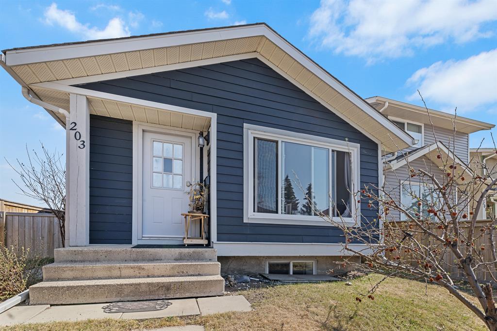 Listing A2049325 - Large Photo # 1