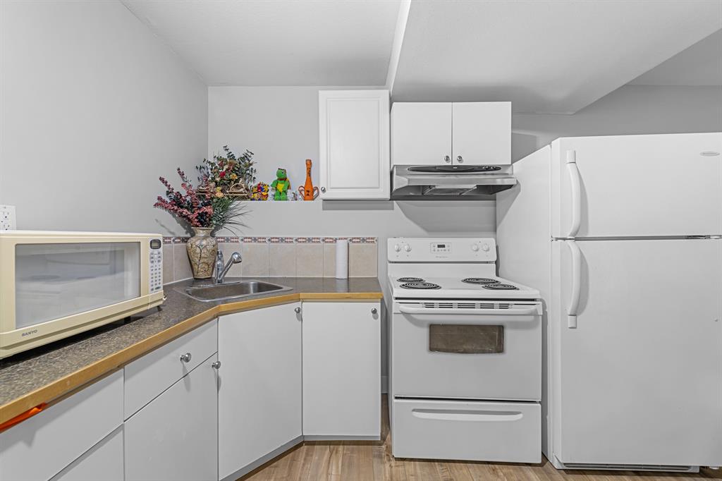 Listing A2049813 - Large Photo # 28