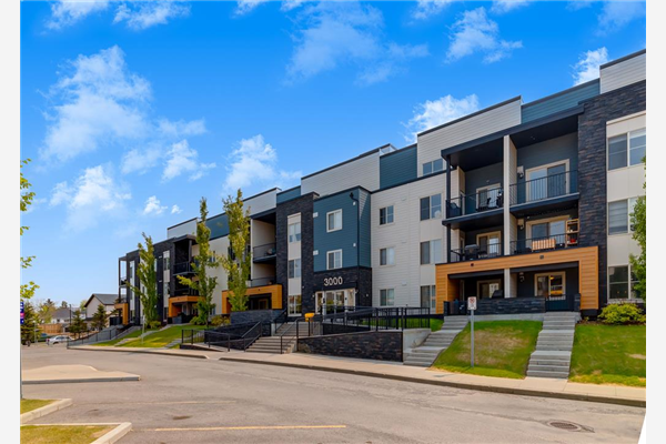 1317 27 Street SE, Calgary