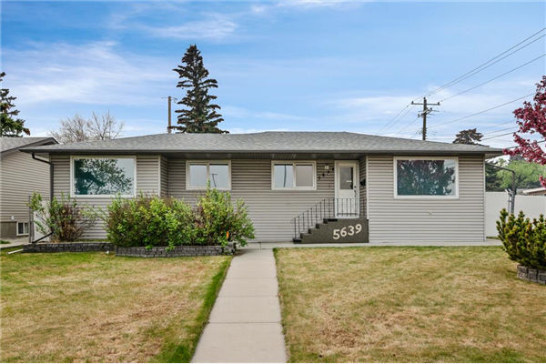 5639 Centre Street NW, Calgary