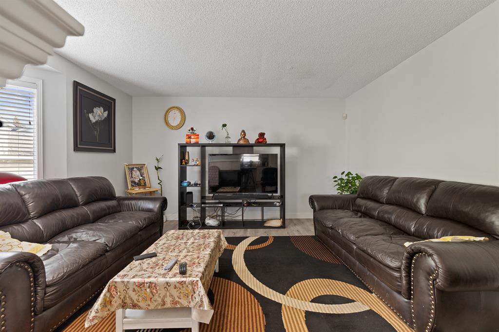 Listing A2049859 - Large Photo # 17