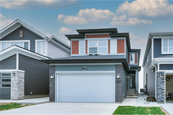 673 Corner Meadows Way NE, Calgary