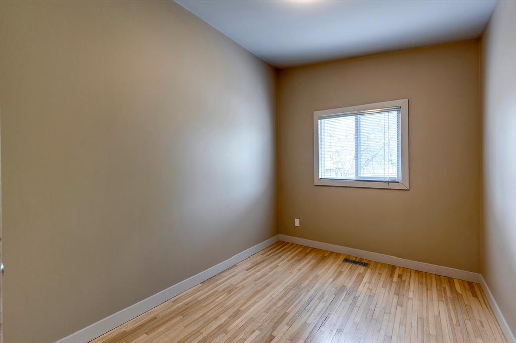 Listing A2050393 - Large Photo # 19