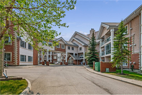 223 Tuscany Springs Boulevard NW, Calgary