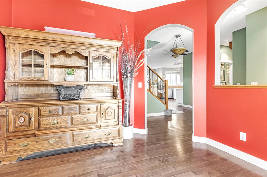 Listing A2050839 - Large Photo # 3