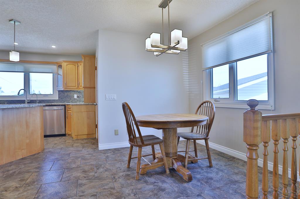 Listing A2050956 - Large Photo # 11