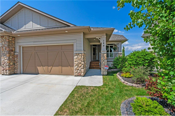 144 Sunset Square, Cochrane