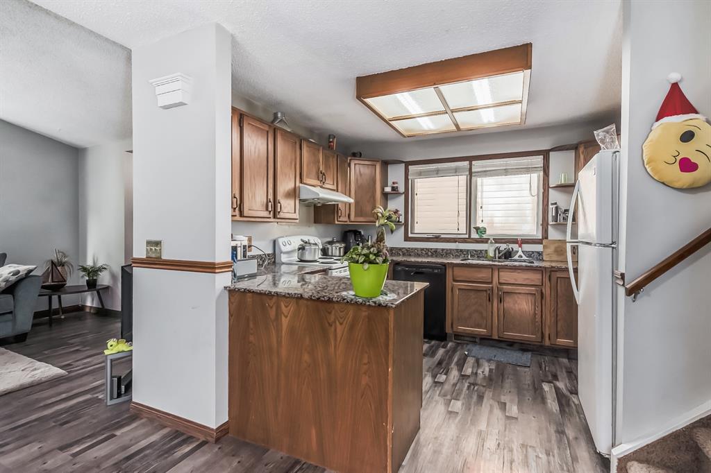 Listing A2051093 - Large Photo # 35